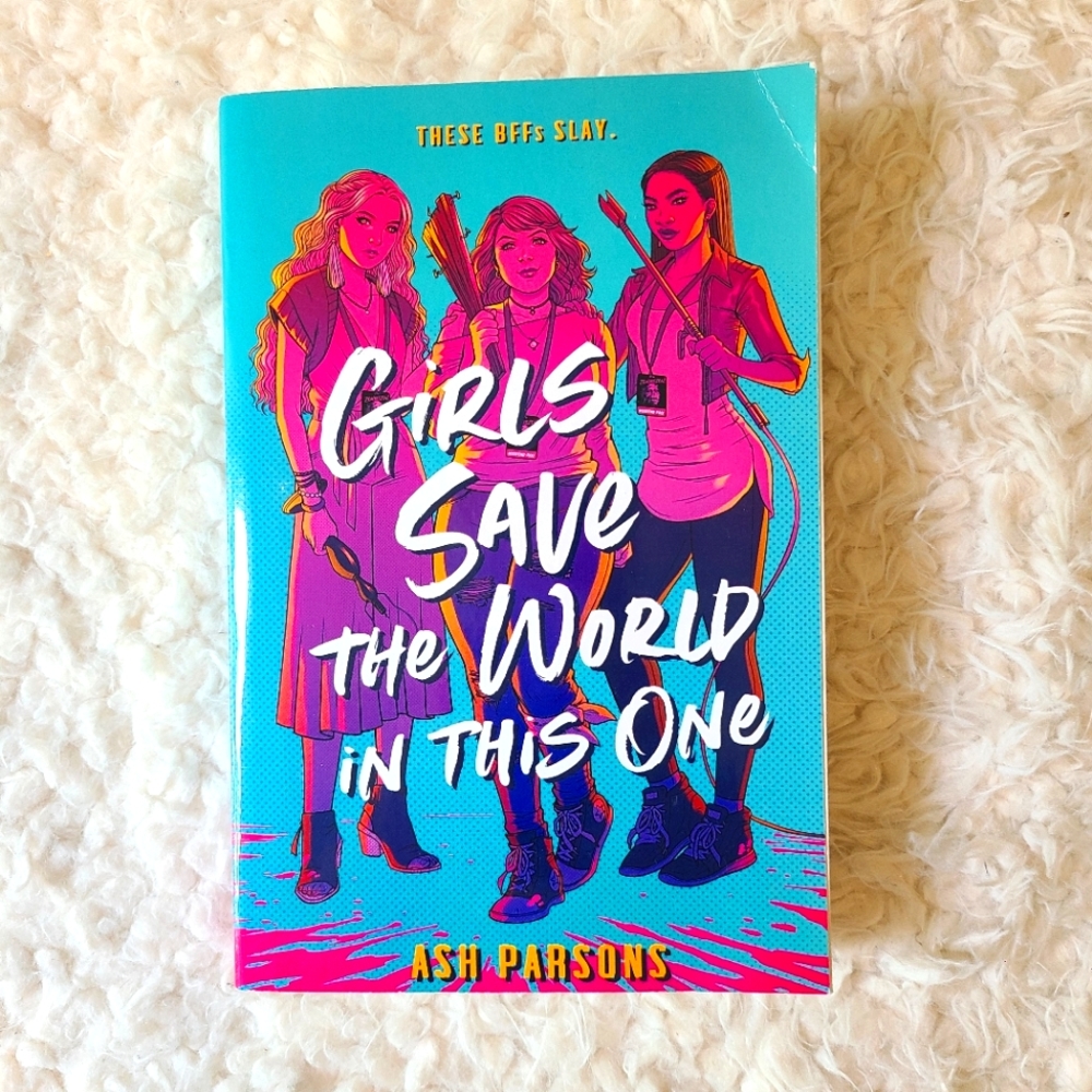 🌻 girls save the world in this one